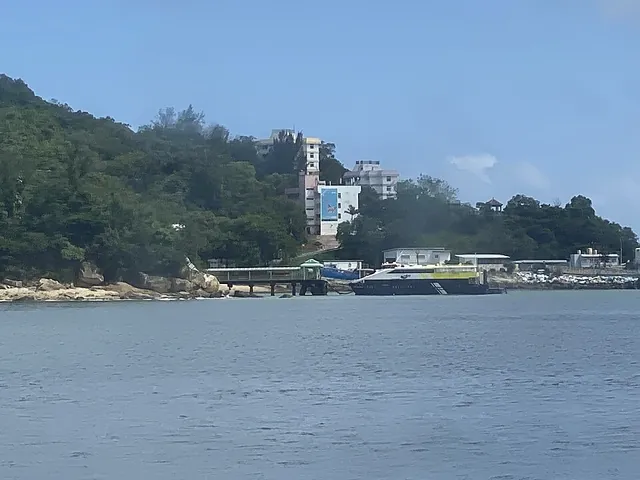 Hei Ling Chau ferry pier
