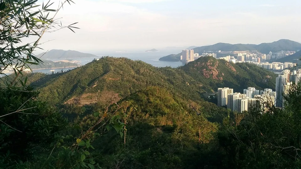 Chiu Keng Wan Shan in Hong Kong