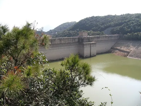 大潭上水塘水壩
